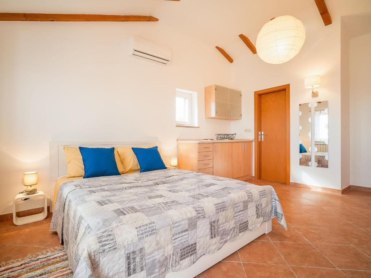 Holiday Home Mila By Interhome Kras ภายนอก รูปภาพ
